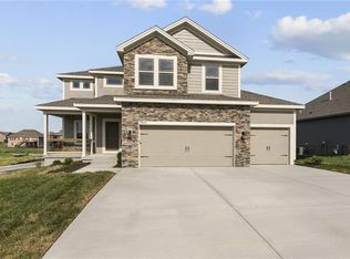 10934 N Crystal Ave, Kansas City, MO 64156