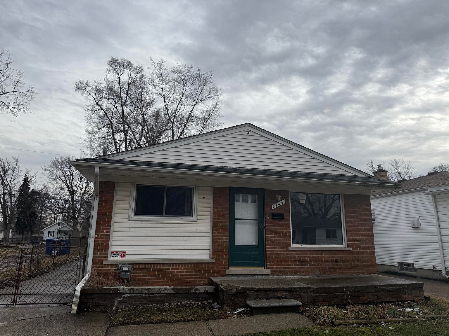 8144 Orchard Ave, Warren, MI 48089 | Zillow