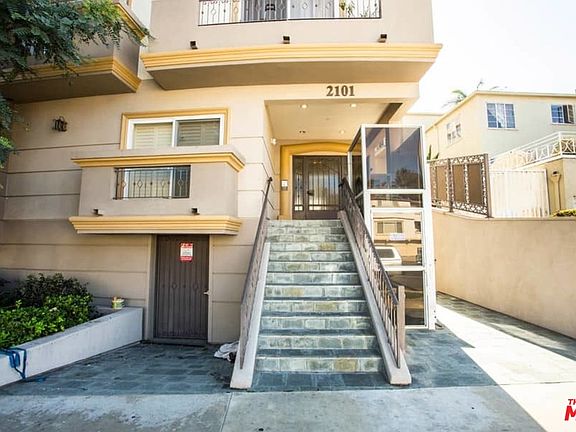 3rd image of 2101 S Beverly Glen Blvd Unit 104