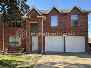 1001 Windsor Ln, Forney, TX 75126