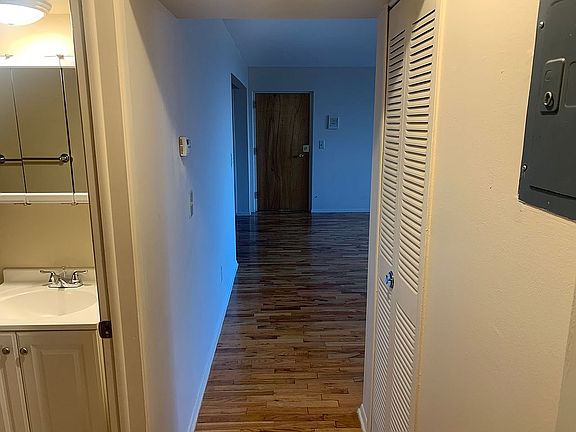 5th image of 2771 E Larned St APT 204