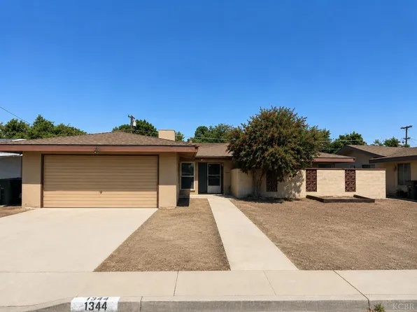 1344 Antelope Dr, Lemoore, CA 93245