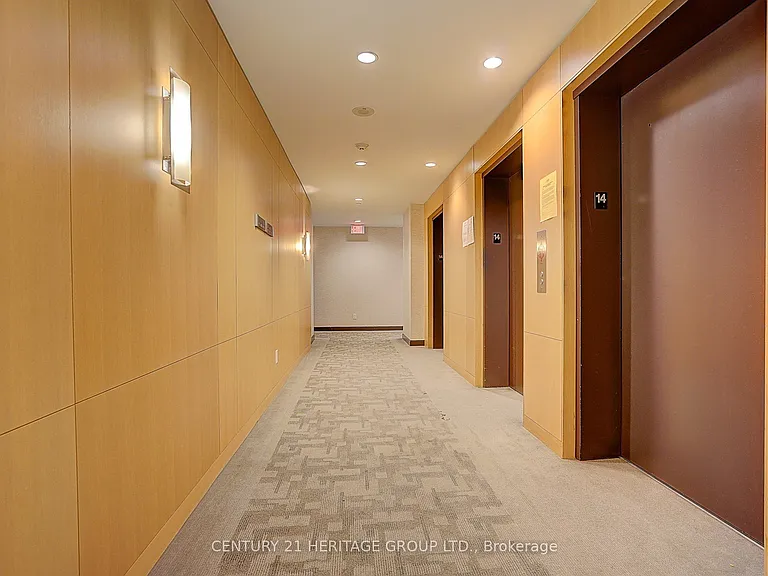 120 Harrison Garden Blvd #1431 — Photo 3