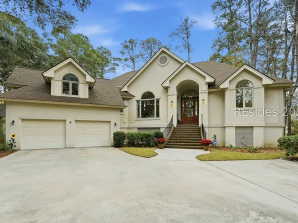 2 Tall Pines Rd, Hilton Head Island, SC 29926