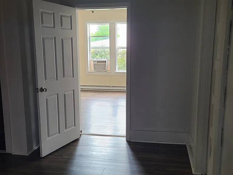110 Summers St — Photo 27