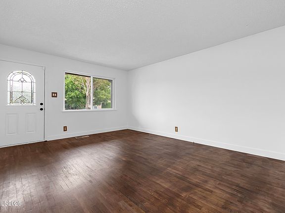 4th image of 201 Gault Way