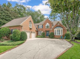 2000 Glen Eagle Ln, Birmingham, AL 35242