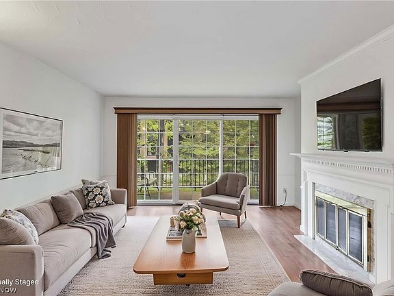 5th image of 22701 Center Ridge Rd APT 212