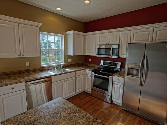 3rd image of 3094 Landing Ct