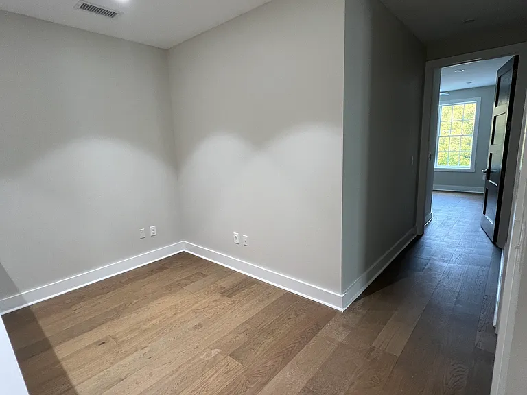 144 W 13th St #144 — Photo 21