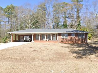 546 Lee Rd SW, Mableton, GA 30126