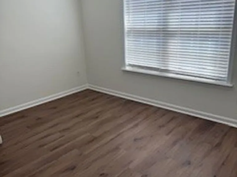 534 Cobblestone Cir — Photo 9