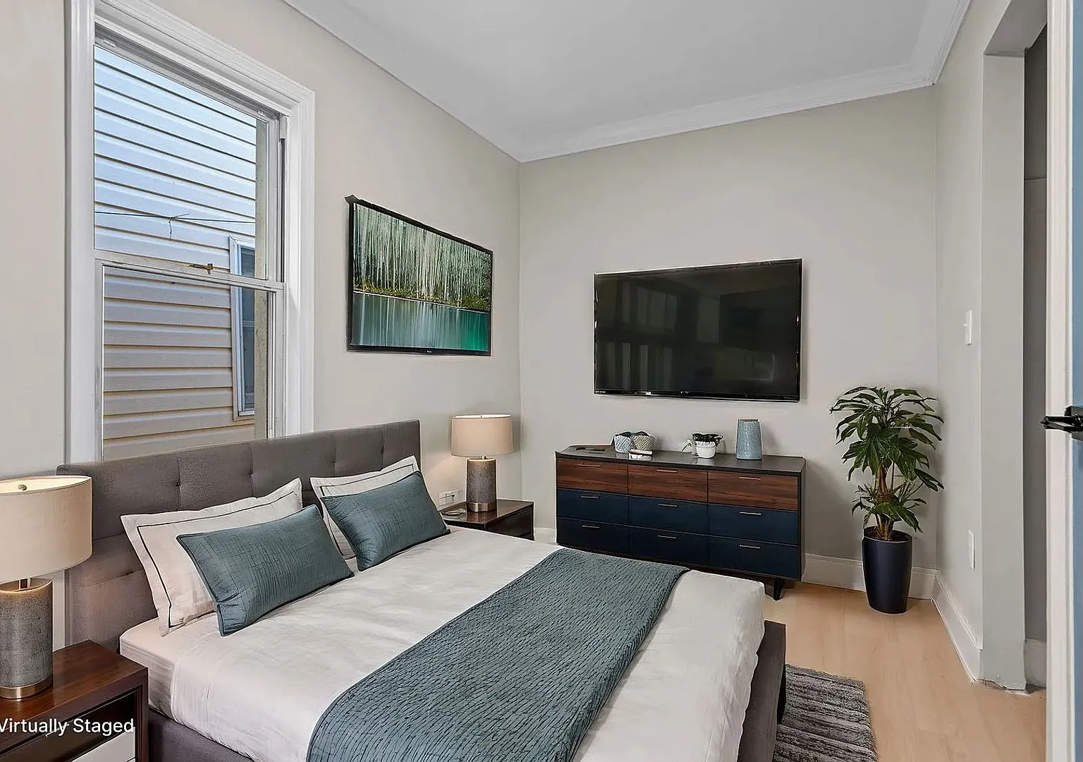 149 South Park St Unit 2 — Photo 4
