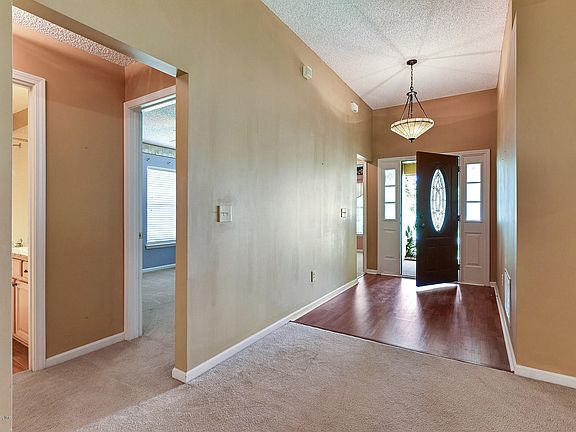 5th image of 12555 Hidden Gardens Ln
