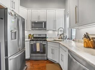 130 M St #2, Boston, MA 02127