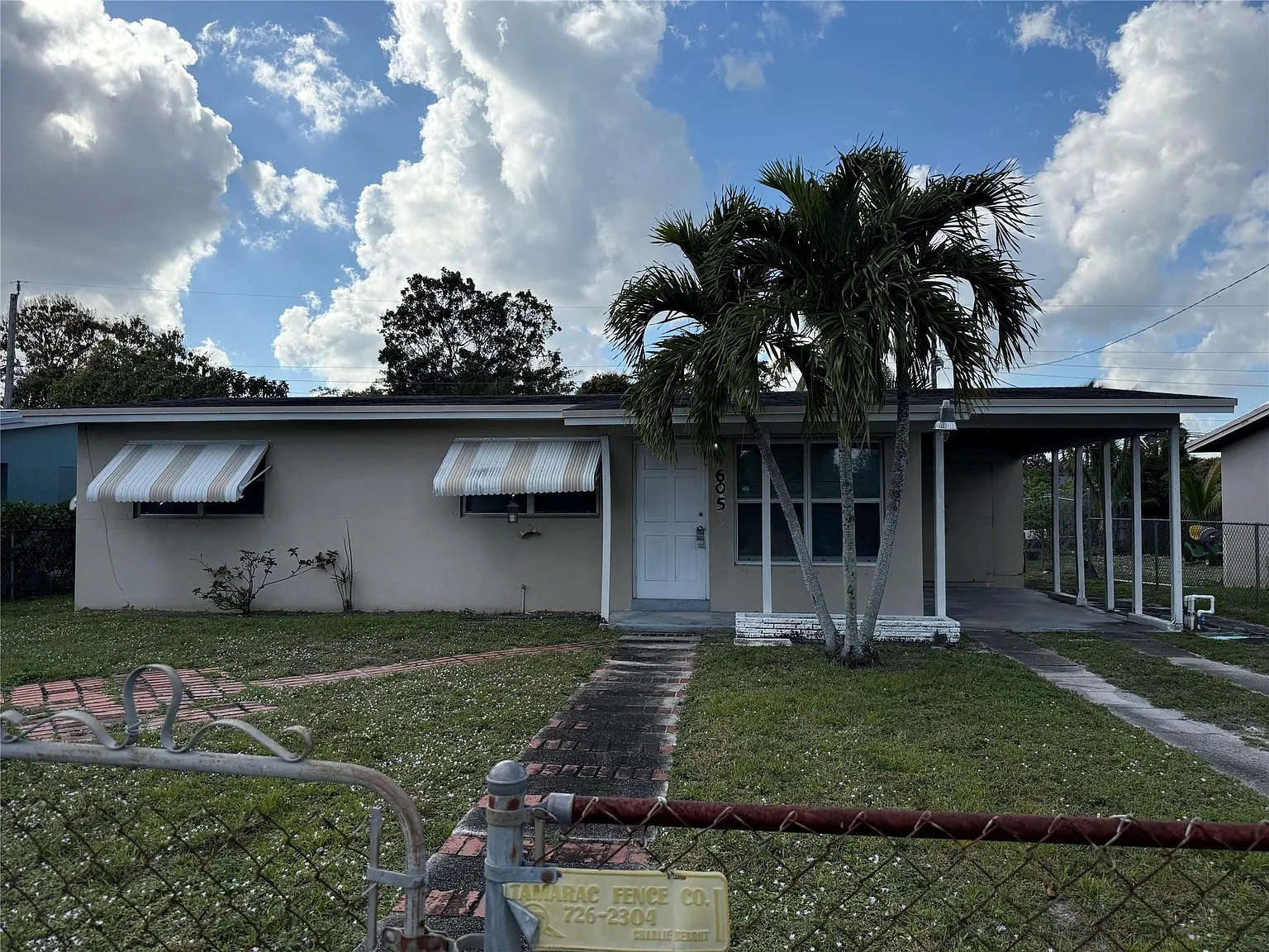 2 bed, 1.0 bath, 888 sqft, $2,500 — Photo 2