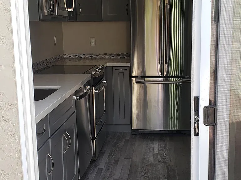 3910 Mount Rainier Ct — Photo 11