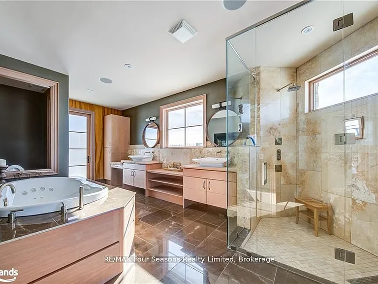 12 Windrose Valley Blvd — Photo 22