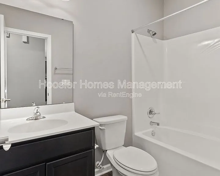 556 Dylan Dr — Photo 21