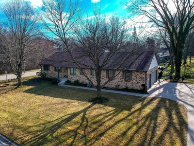 611 Turnberry Dr, Saint Clair, MI, 48079
