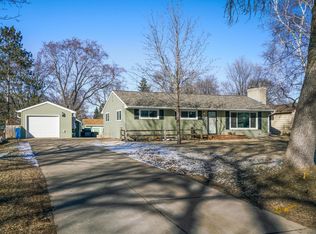 2111 Roth Pl, White Bear Lake, MN 55110