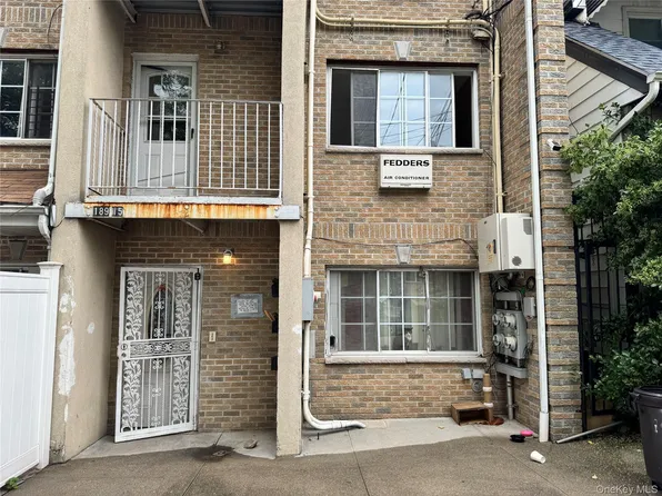18915 117th Rd APT 2, Saint Albans, NY 11412