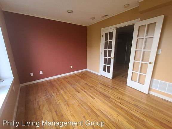 5th image of 815 S 4th St #10546321