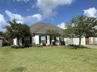 870 Tralee, Vidor, TX 77662