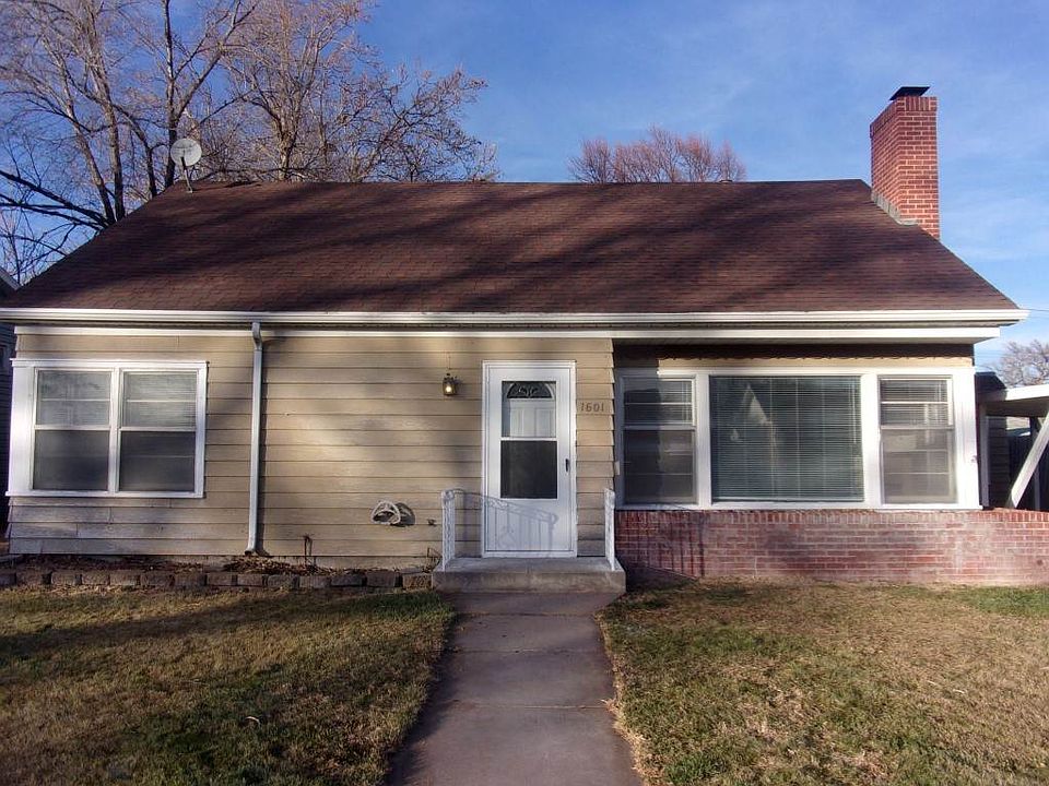 1st image of 1601 W 4th St
