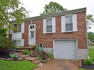 1555 Hickory Hill Ct, Florence, KY 41042