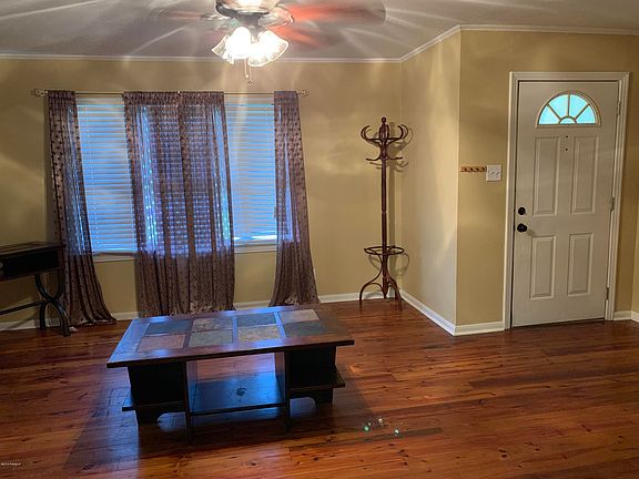 4th image of 1503 N Avenue A