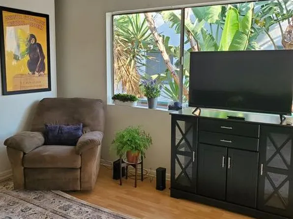 734 N Alfred St, West Hollywood, CA