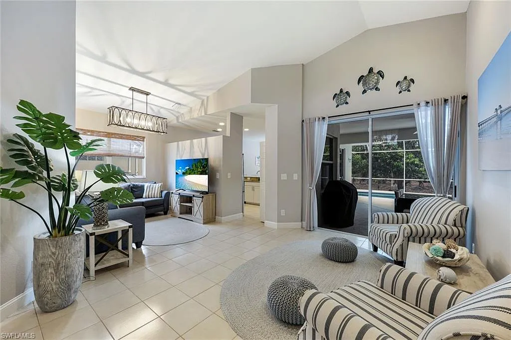 3 bed, 2.0 bath, 1764 sqft, $7,500 — Photo 4