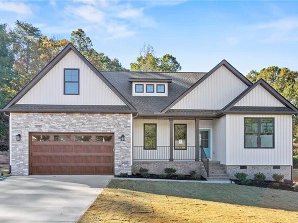 115 Mountain Lake Dr, Piedmont, SC 29673