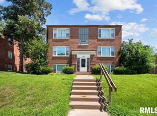 1719 20th St, Rock Island, IL 61201