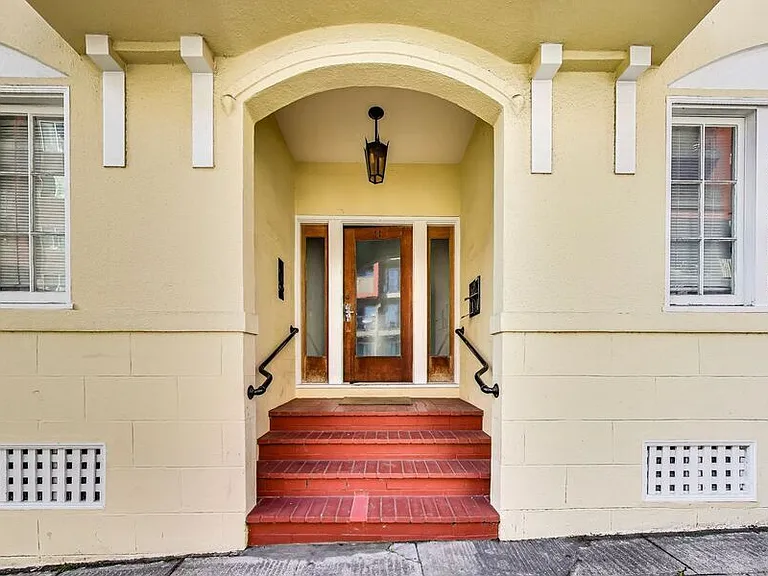 11 Warren Ave #8 — Photo 11