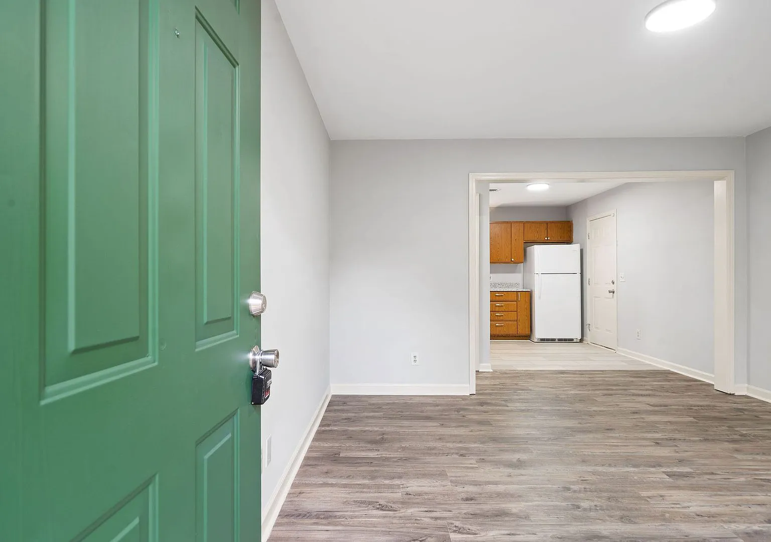 Park Ln - 221 — Photo 2