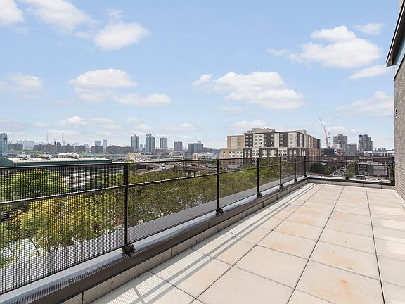 3rd image of 101 Bruckner Blvd #7S