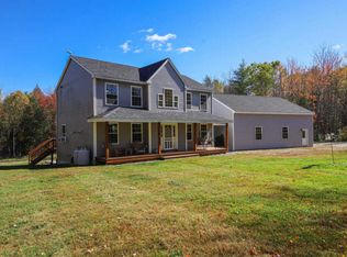 201 Chimney Rd, Readfield, ME 04355