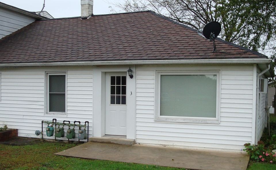 1st image of 1685 Turbot Ave
