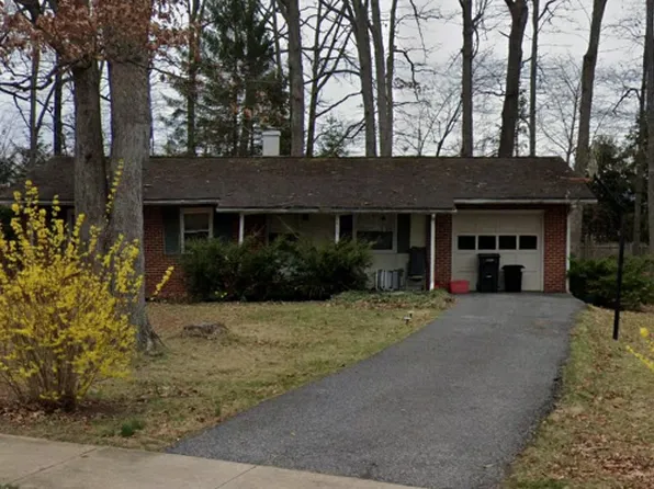 1915 N Oak Ln, State College, PA 16803