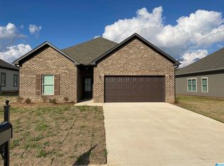 25 Avalon Way, Clanton, AL 35045