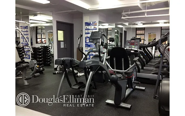 Rented by Douglas Elliman | media 15