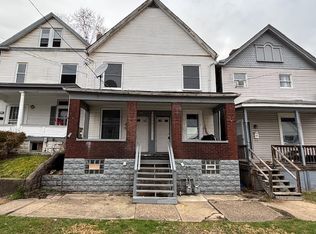 370 3rd St, Pitcairn, PA 15140