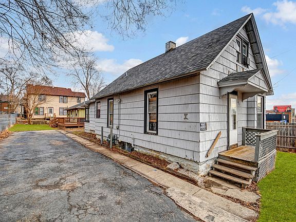 2nd image of 417 W Jefferson St