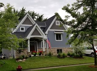 706 Heather Ln, Bartlett, IL 60103