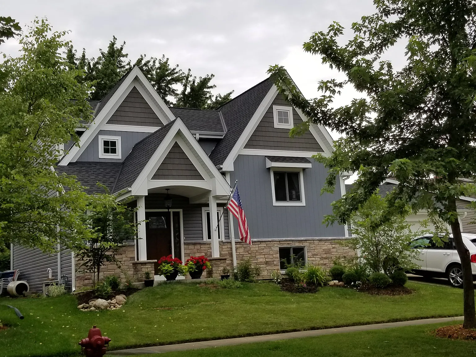 706 Heather Ln photo 1