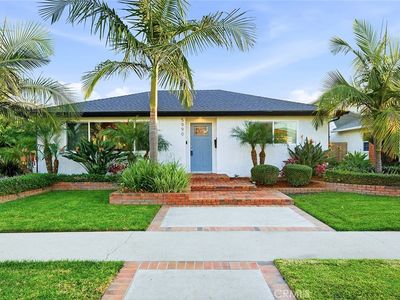 5990 E El Paseo St, Long Beach, CA, 90815