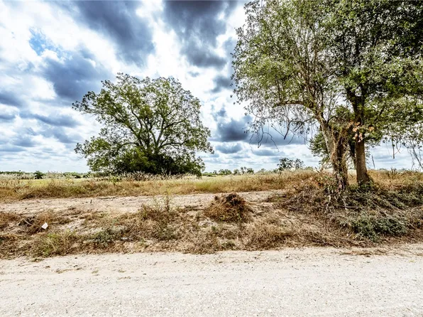 5 County Road 340, Caldwell, TX 77836