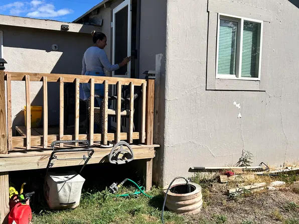 1307 8th St #1/2, Alamogordo, NM 88310